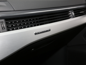 202145 TFSI quattro xӸ п؅^