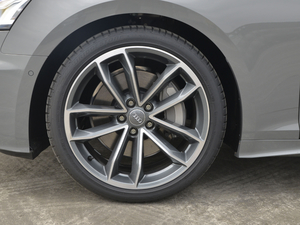 202145 TFSI quattro xӸ ݆Ȧ