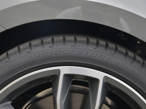 202145 TFSI quattro xӸ ݆̥Ʒ