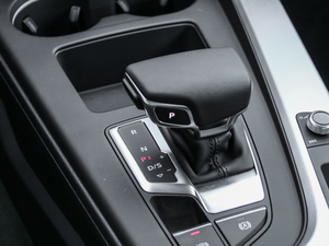 202145 TFSI quattro xӸ п؅^