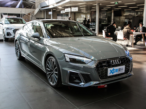 202140 TFSI quattro AӸ w^