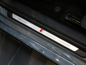 202140 TFSI quattro AӸ g