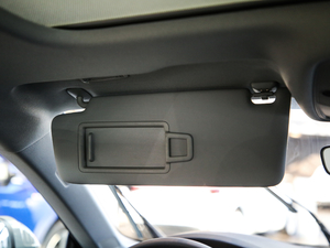 202140 TFSI quattro AӸ g