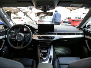 202140 TFSI quattro AӸ ȫ