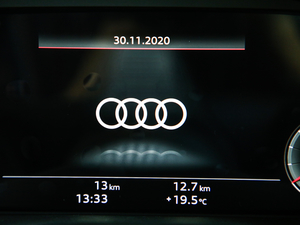 202140 TFSI quattro A(dng) п؅^(q)