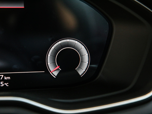 202140 TFSI quattro A(dng) п؅^(q)