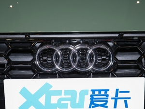 202140 TFSI quattro AӸ ^