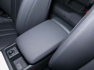 202140 TFSI quattro AӸ 