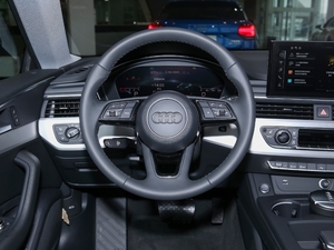 2021款40 TFSI quattro 豪华动感型 方向盘