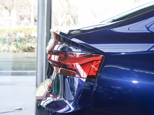 202140 TFSI r(sh) (x)(ji)^