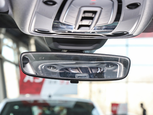 202140 TFSI r ܇ȺҕR