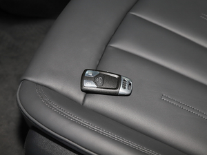 202140 TFSI r(sh) ܇耳