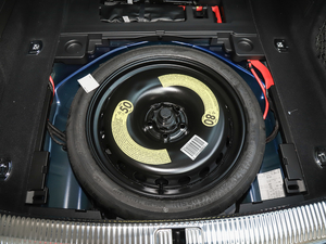 202140 TFSI r(sh) ̥