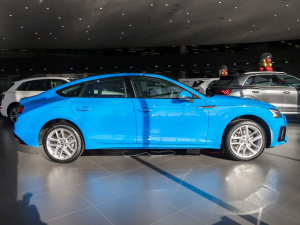 202140 TFSI rЄӸ w^