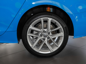 202140 TFSI rЄӸ ݆Ȧ