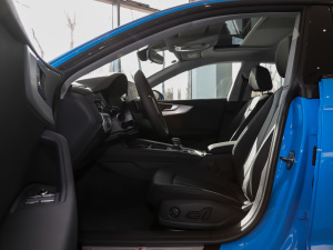 202140 TFSI rЄӸ ǰſg