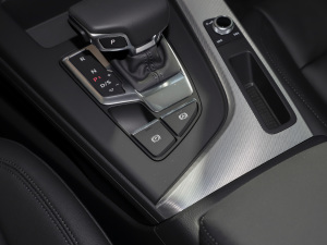 202140 TFSI r(sh)Є(dng) v܇Ƅ(dng)