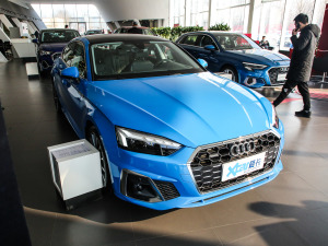 202140 TFSI quattro A w^