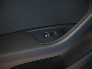 202140 TFSI quattro A g