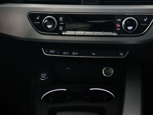 202140 TFSI quattro A п؅^