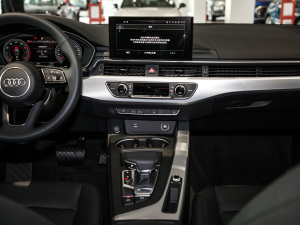 2021款40 TFSI 时尚智雅型 中控台