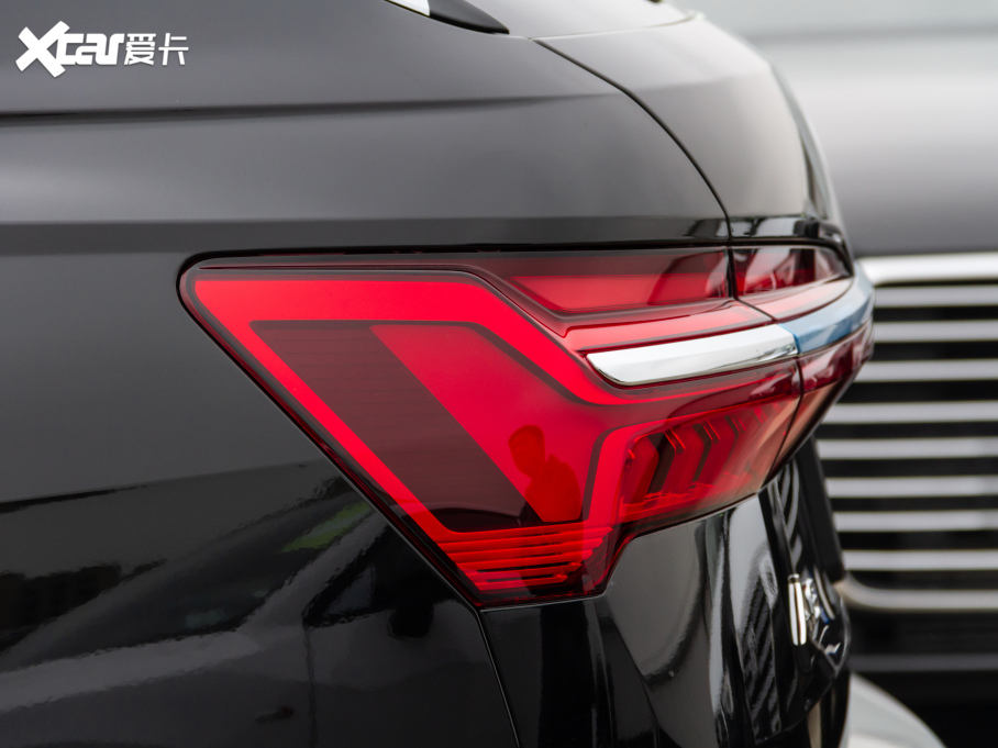 2021WA6 Avant h 40 TFSI AӸ