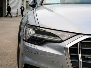 2021̽ 55 TFSI ԽҰ ^