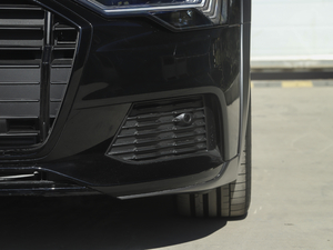 2021̽ 55 TFSI ԽҰ ^