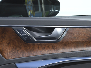 2021̽ 55 TFSI ԽҰ g