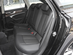 2021̽ 55 TFSI ԽҰ g