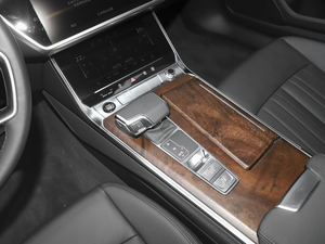 2021̽ 55 TFSI ԽҰ п؅^(q)