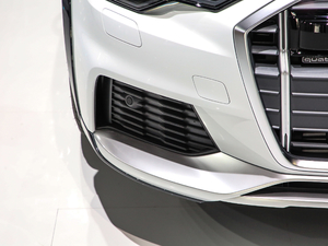 2021̽ 55 TFSI ԽҰ ^