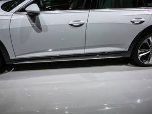 2021̽ 55 TFSI ԽҰ ^