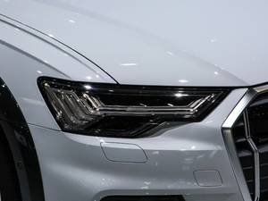 2021̽ 55 TFSI ԽҰ ^