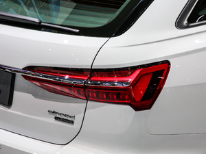 2021̽ 55 TFSI ԽҰ ^