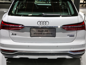 2021̽ 55 TFSI ԽҰ ^