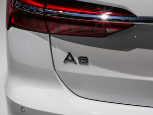 2021̽ 55 TFSI ԽҰ ^