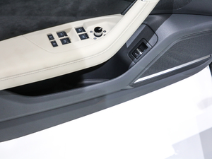 2021̽ 55 TFSI ԽҰ g