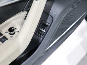 2021̽ 55 TFSI ԽҰ g