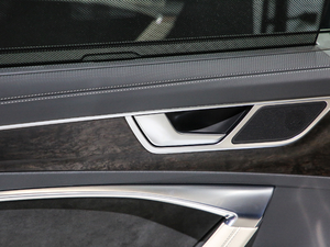 2021̽ 55 TFSI ԽҰ g