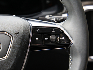 2021̽ 55 TFSI ԽҰ п؅^