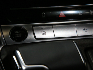 2021̽ 55 TFSI ԽҰ п؅^