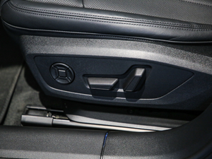 2021̽ 55 TFSI ԽҰ g