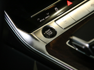 2021̽ 55 TFSI ԽҰ п؅^