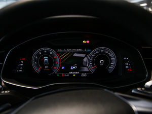 2021̽ 55 TFSI ԽҰ п؅^