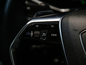 2021̽ 55 TFSI ԽҰ п؅^