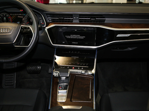 2021̽ 55 TFSI ԽҰ п؅^