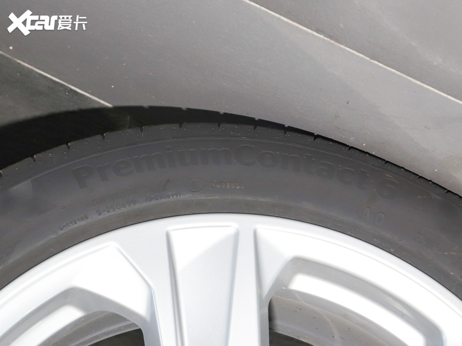 2021?yun)WA7 40 TFSI A