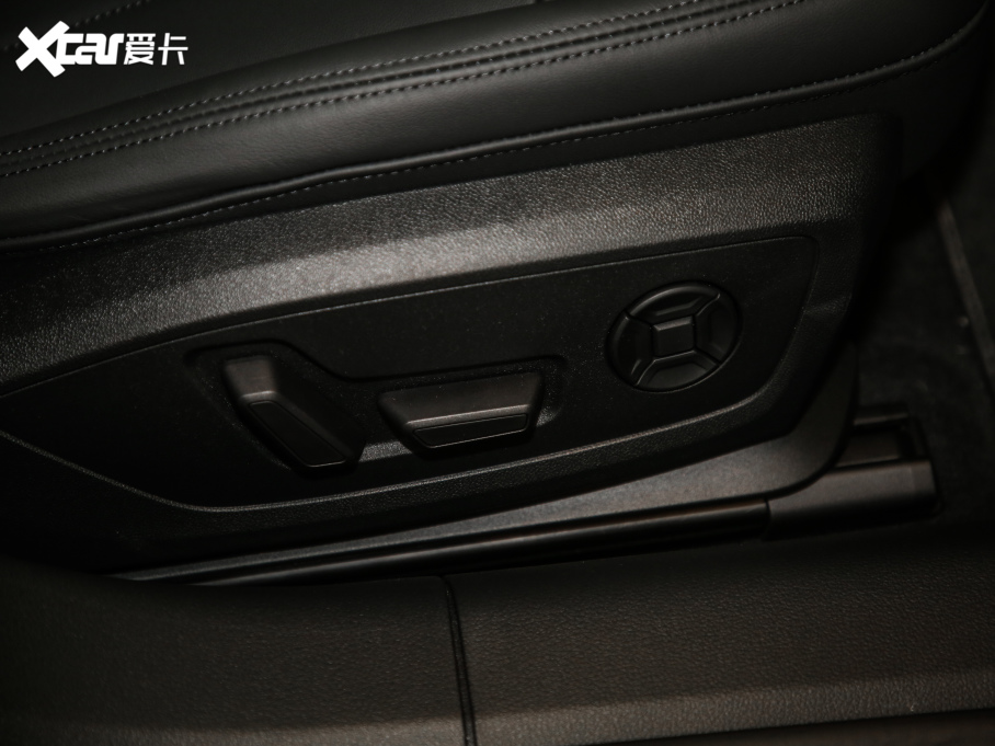 2021?yun)WA7 40 TFSI A