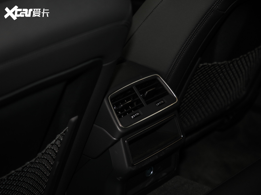 2021?yun)WA7 40 TFSI A